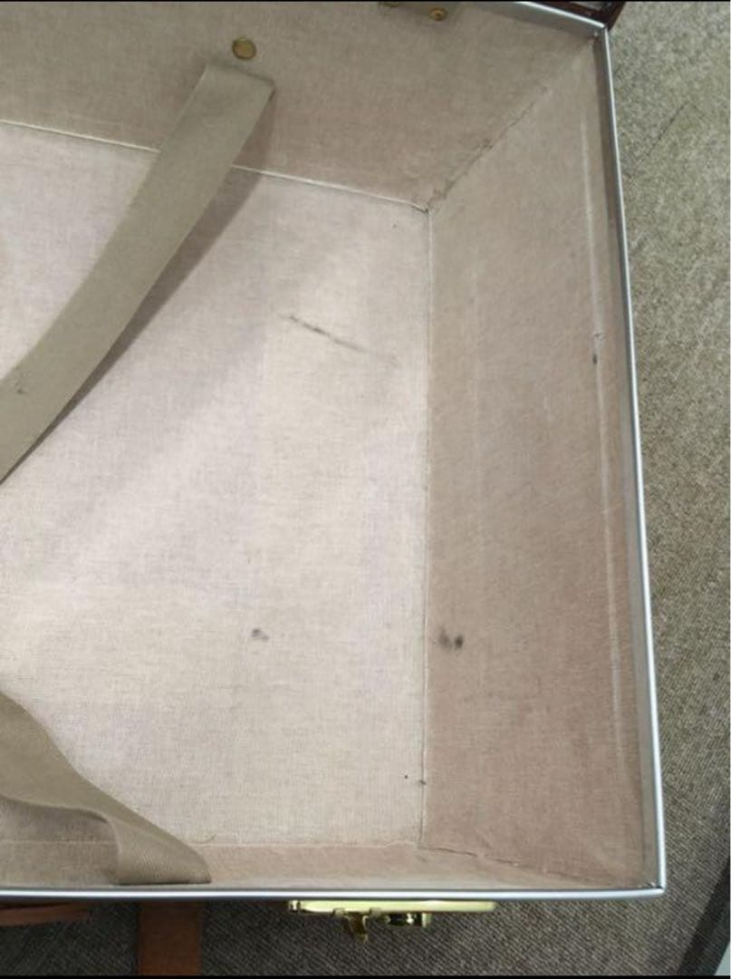 グローブトロッター タン レッド (鍵有り)