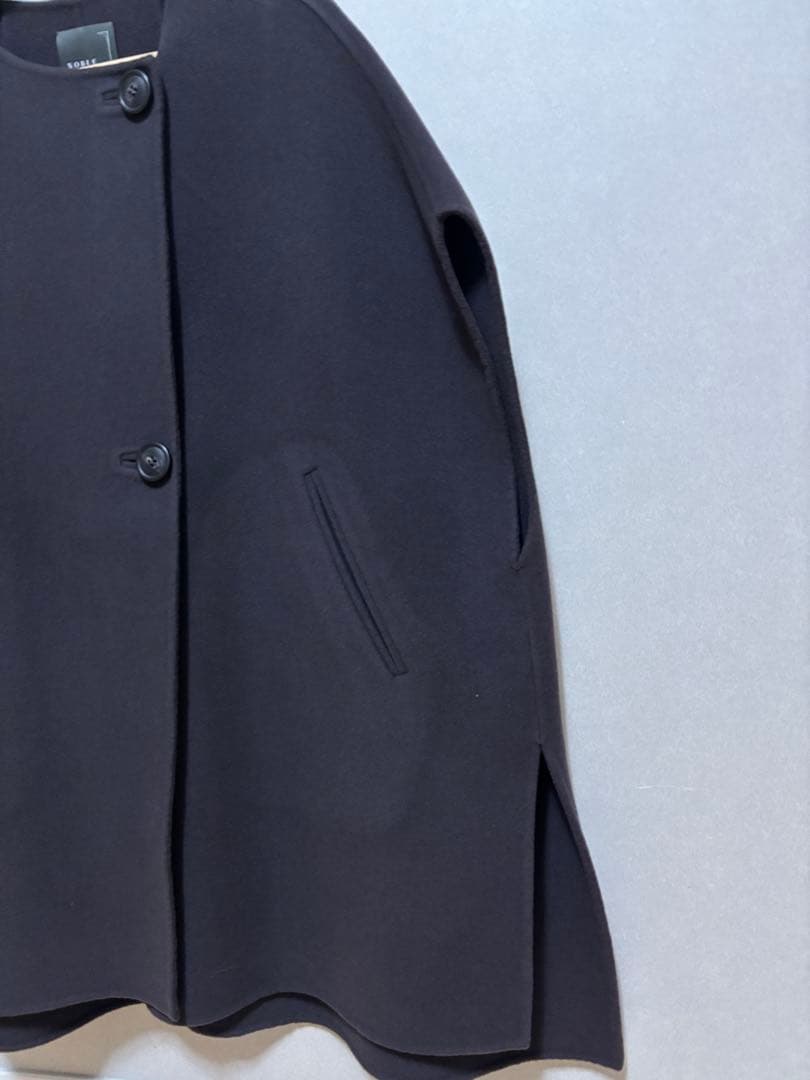 早い者勝ちSALE【美品】ノーブル　リバーポンチョジレ ケープコート　4.9万