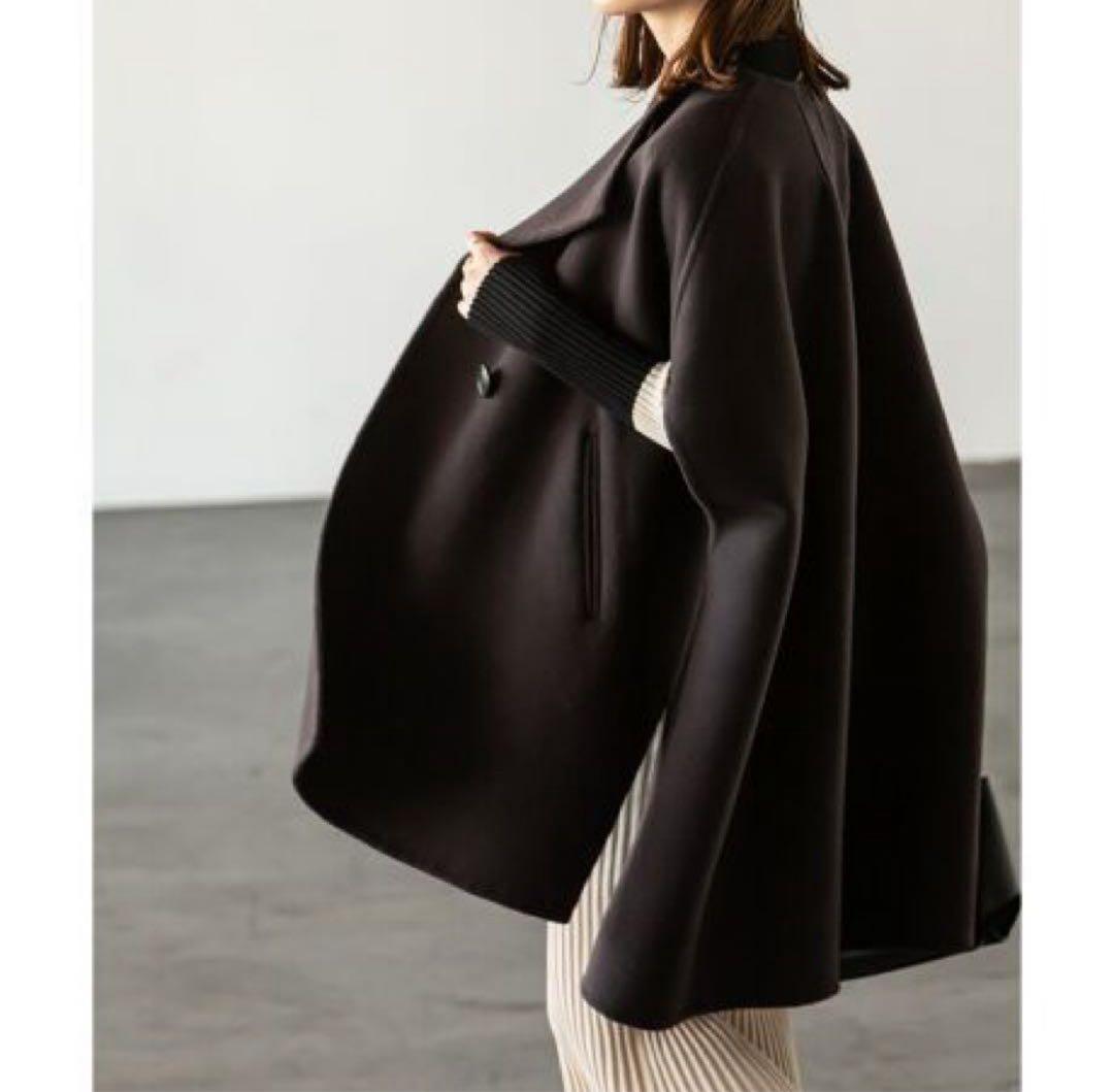 早い者勝ちSALE【美品】ノーブル　リバーポンチョジレ ケープコート　4.9万