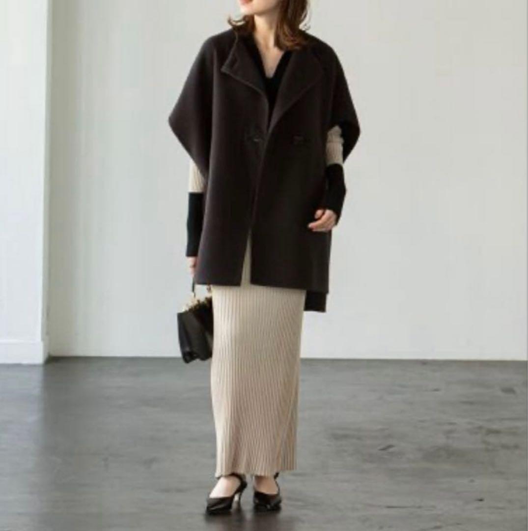 早い者勝ちSALE【美品】ノーブル　リバーポンチョジレ ケープコート　4.9万