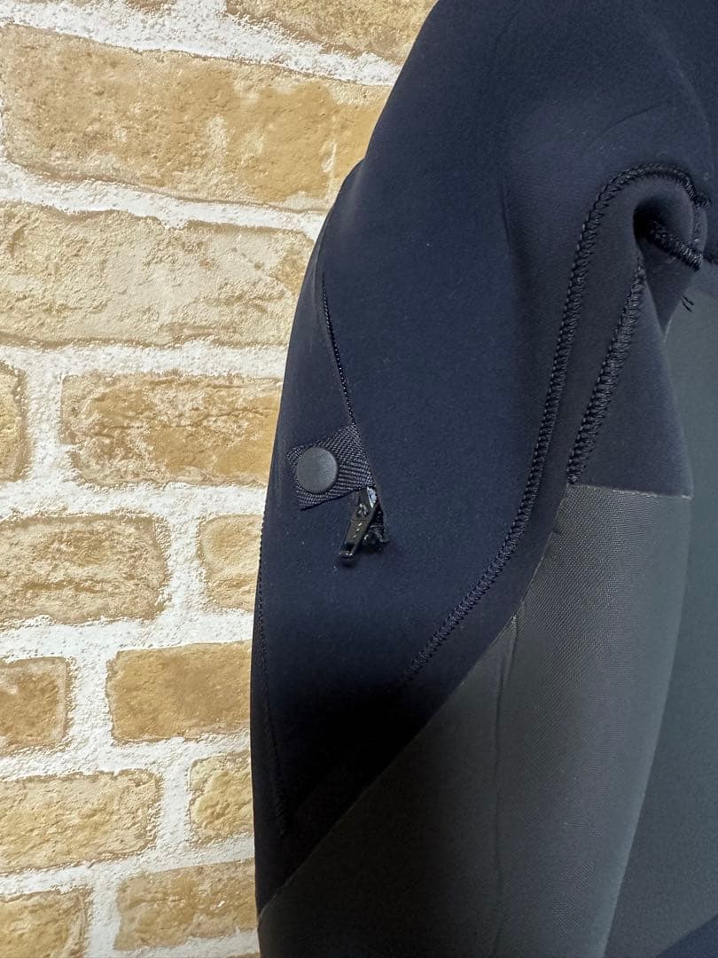 ウェットスーツ セミドライ　5mm×3mm 日本製