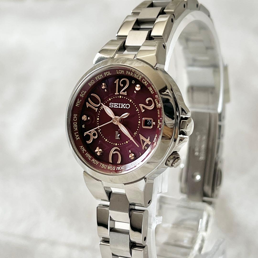 SEIKO セイコー　腕時計　ルキア ソーラークォーツ　レッド文字盤