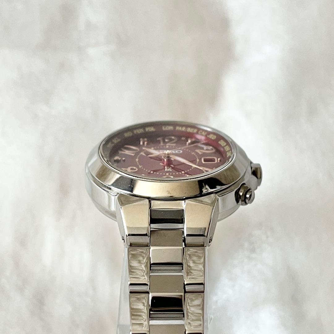 SEIKO セイコー　腕時計　ルキア ソーラークォーツ　レッド文字盤