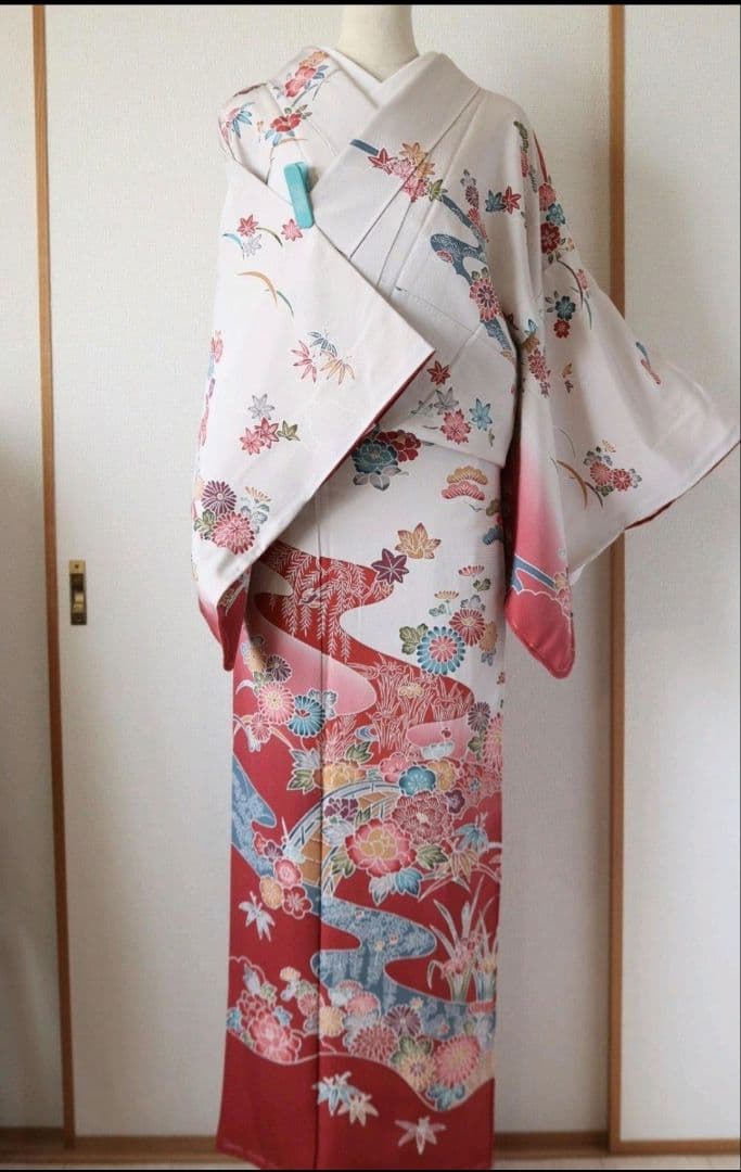 ちりめん地 紅型染め訪問着単品