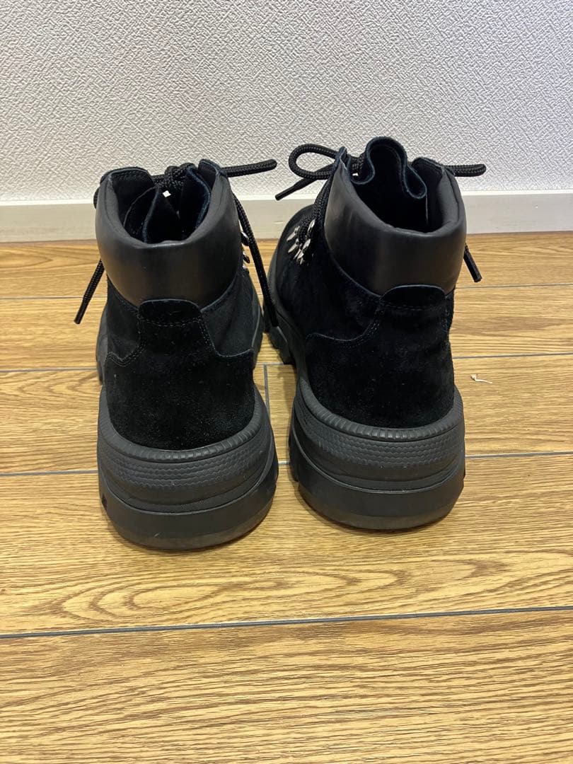 ASICS RUNWALK トゥモローランド別注 マウンテンブーツ