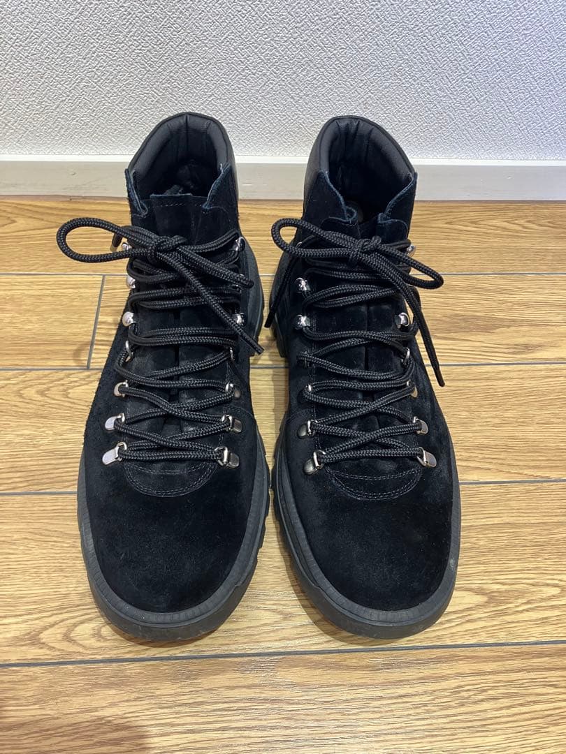 ASICS RUNWALK トゥモローランド別注 マウンテンブーツ