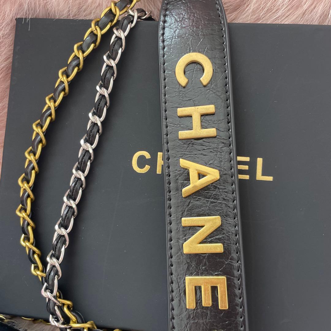 CHANEL VIP シャネル 非売品 キルト スマホ　ショルダー　ケース