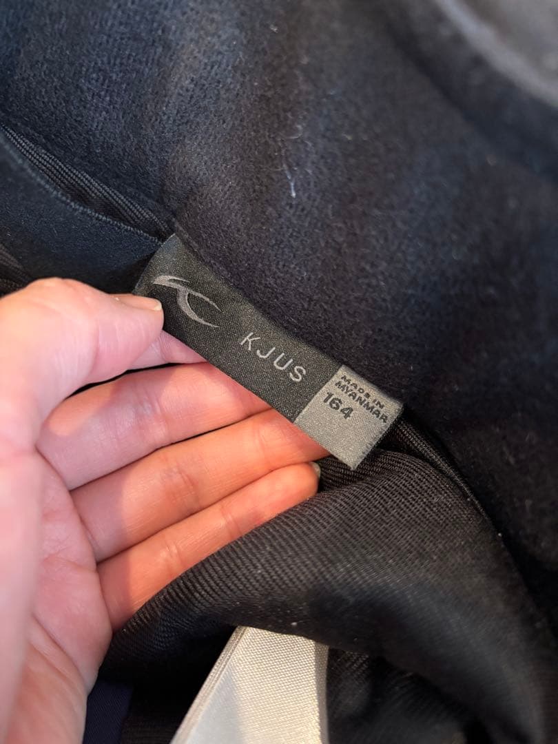 KJUS スキーウェア 子ども用 164サイズ　メイドインミャンマー