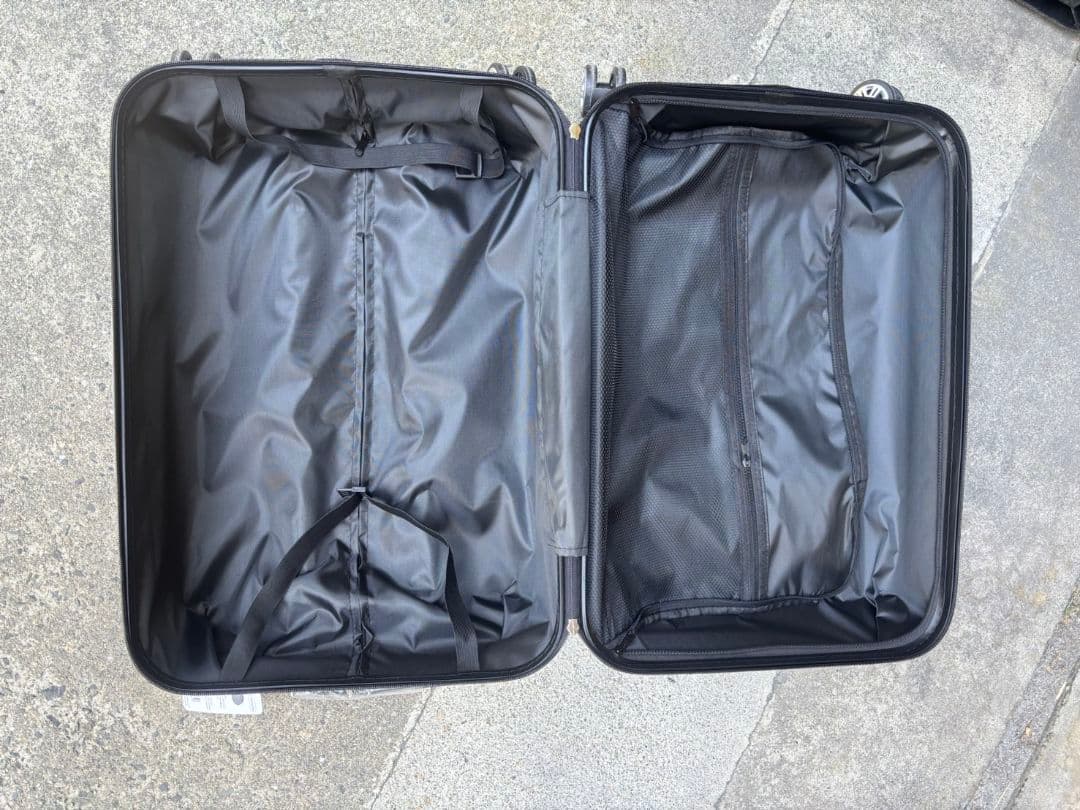 Lサイズ新品未使用スーツケース　キャリーケース　イエロー2個sdt105L軽量