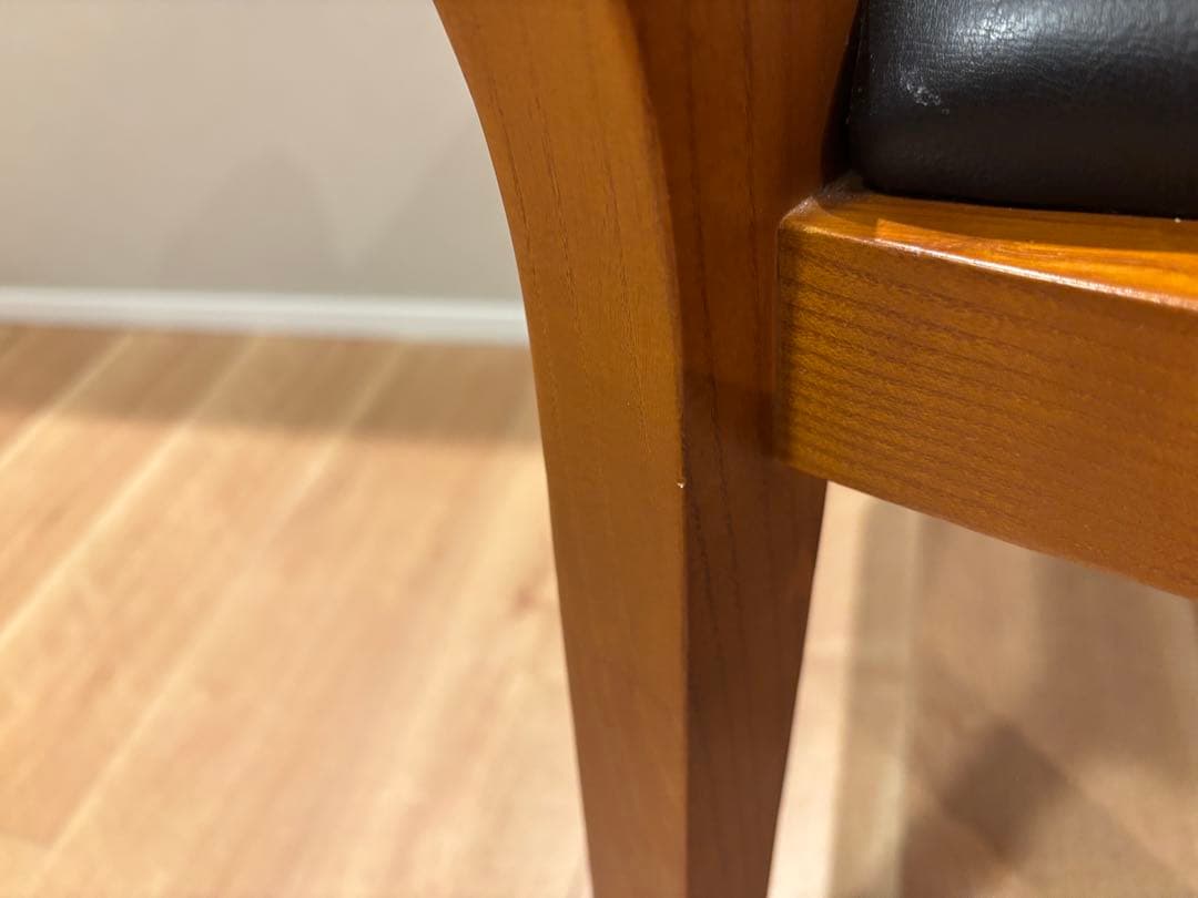 ACME Furniture アクメファニチャー カーディフチェア④　アーム無し