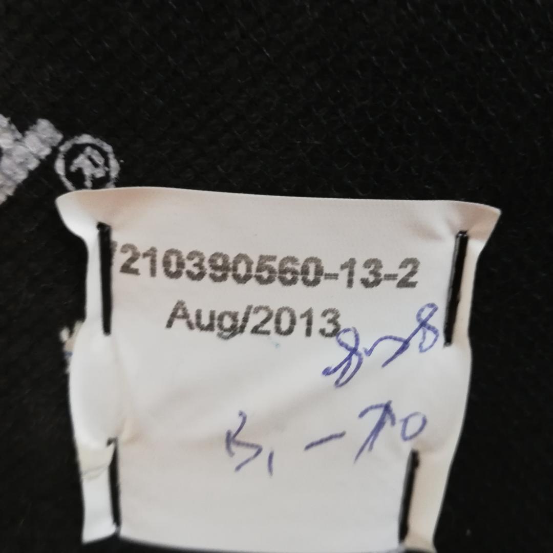 美品♠IDC大塚家具取扱い　レザーワールド　ラブソファ　B