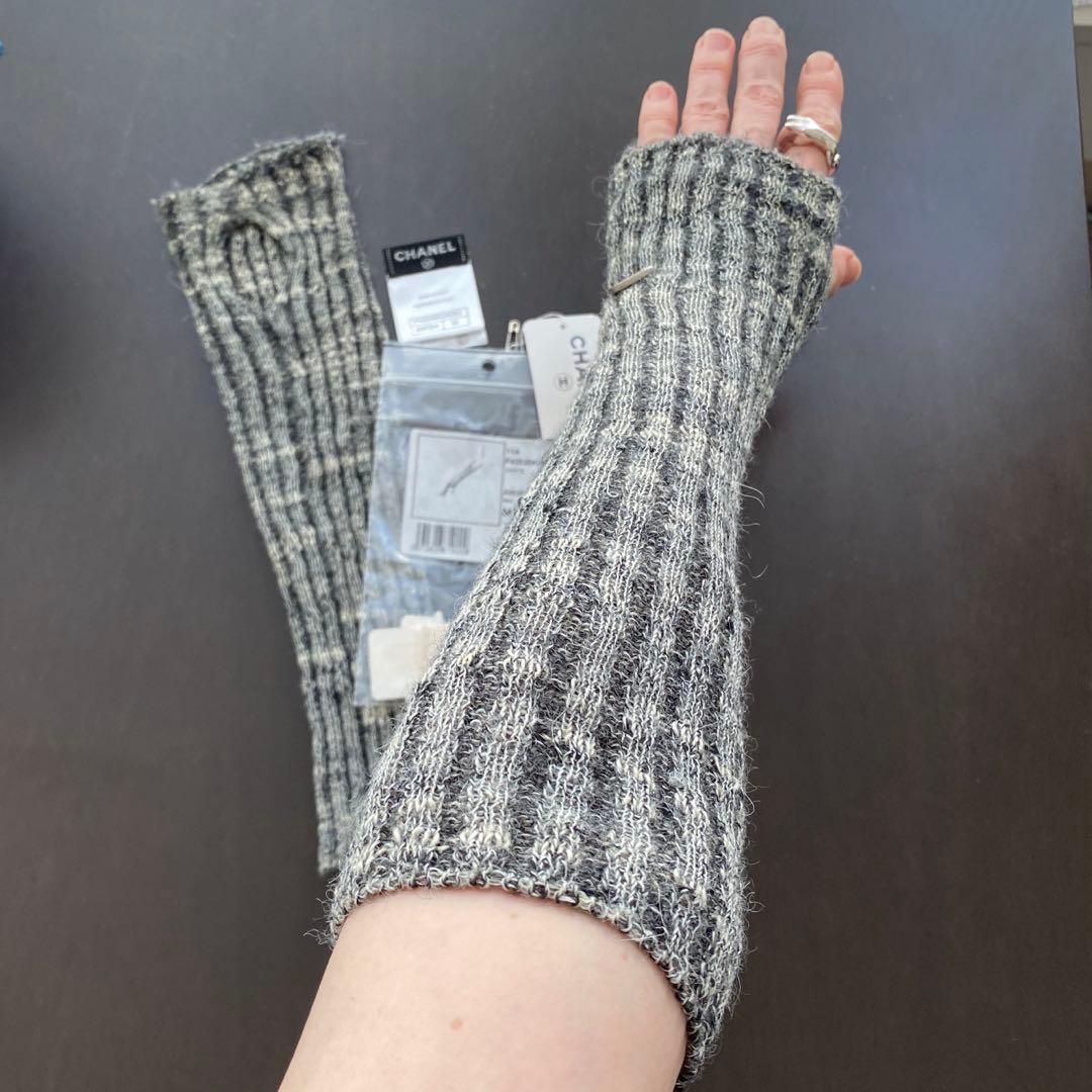 シャネル　ニット　グローブ、指無しタイプ