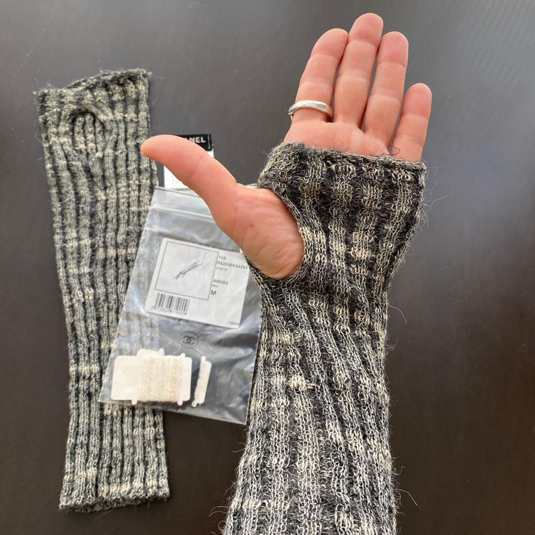 シャネル　ニット　グローブ、指無しタイプ