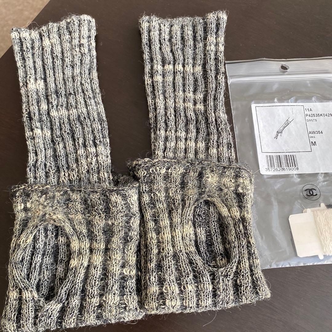 シャネル　ニット　グローブ、指無しタイプ