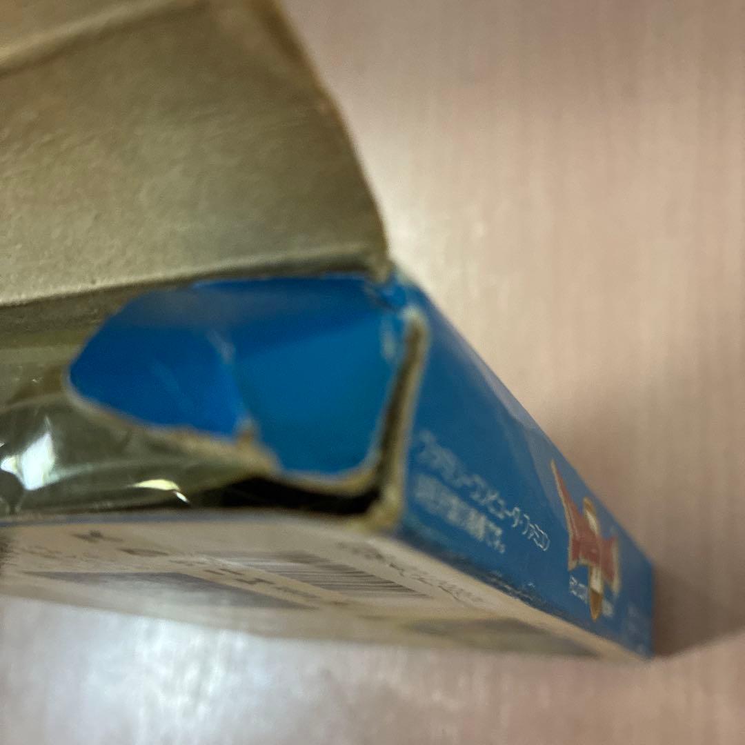 希少⭐️ドラゴンクエスト　ドラクエ　1、2 箱と取説付、ガイドブック2冊付　セット