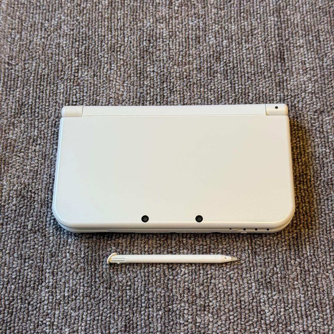 Newニンテンドー3DS LL ホワイト 上IPS搭載 3-024