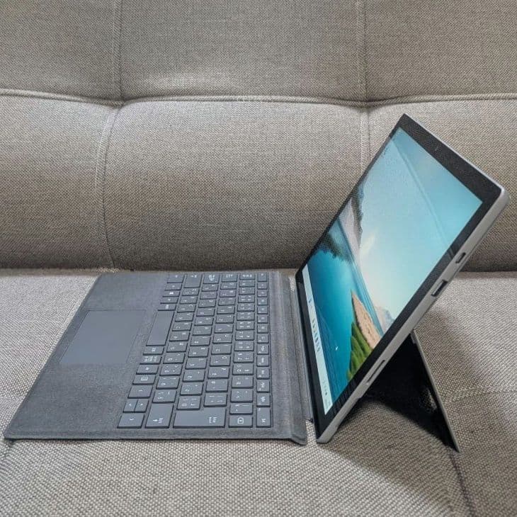 【バッテリー良好】Surface Pro 7 i3 4GB 128GB d