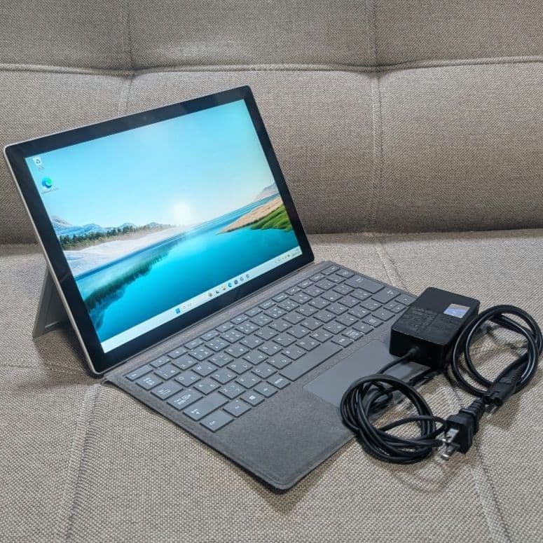 【バッテリー良好】Surface Pro 7 i3 4GB 128GB d