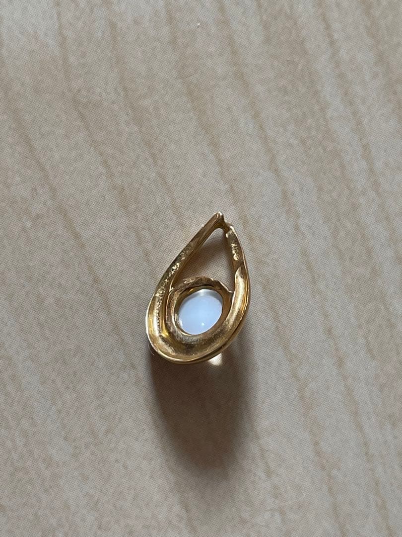 ジュエリーマキ？ペンダントトップ　チャーム　K18 刻印あり