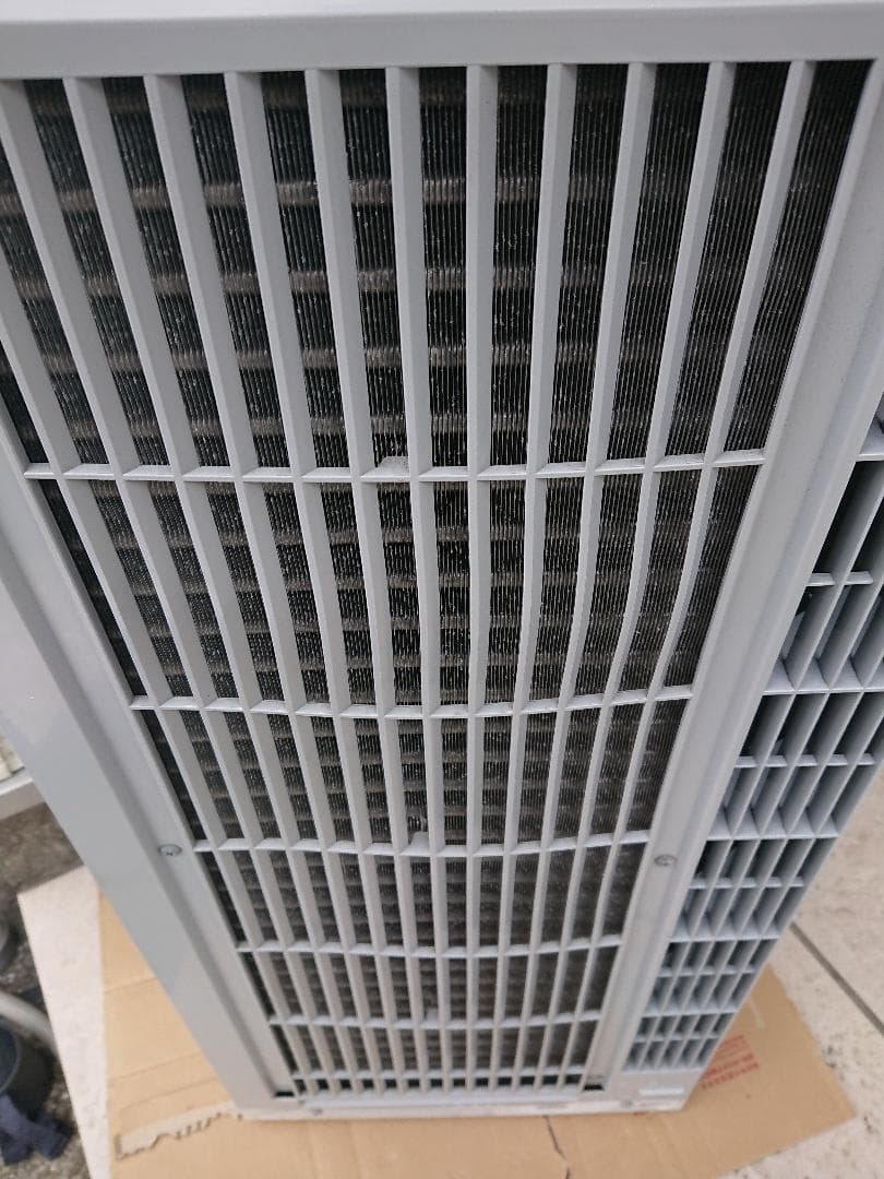 コロナ　窓用エアコン　冷暖房兼用　CWH-189R　2010年製