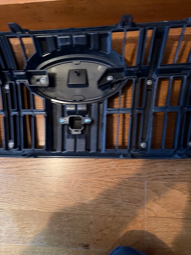 アウトバック BT5 フロントグリル