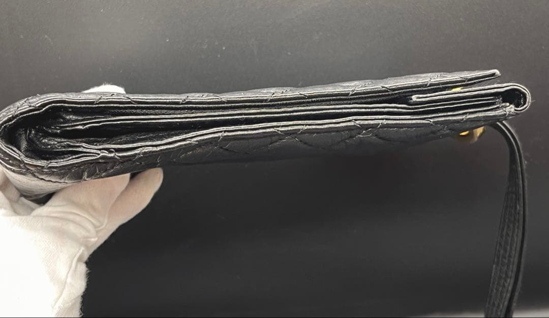 CHANEL ブラック キルティング 二つ折り財布 ミニバッグ