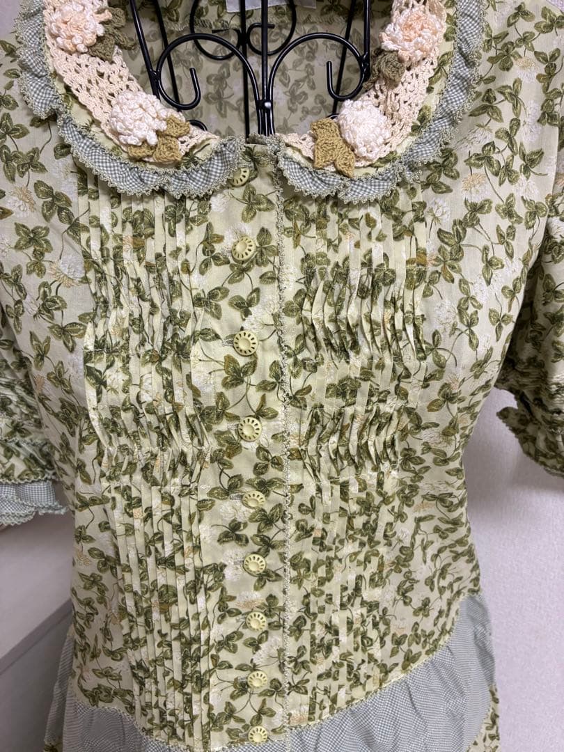 極美品✨ワンダフルワールド　カネコイサオ　花柄レース襟 半袖ロングワンピース