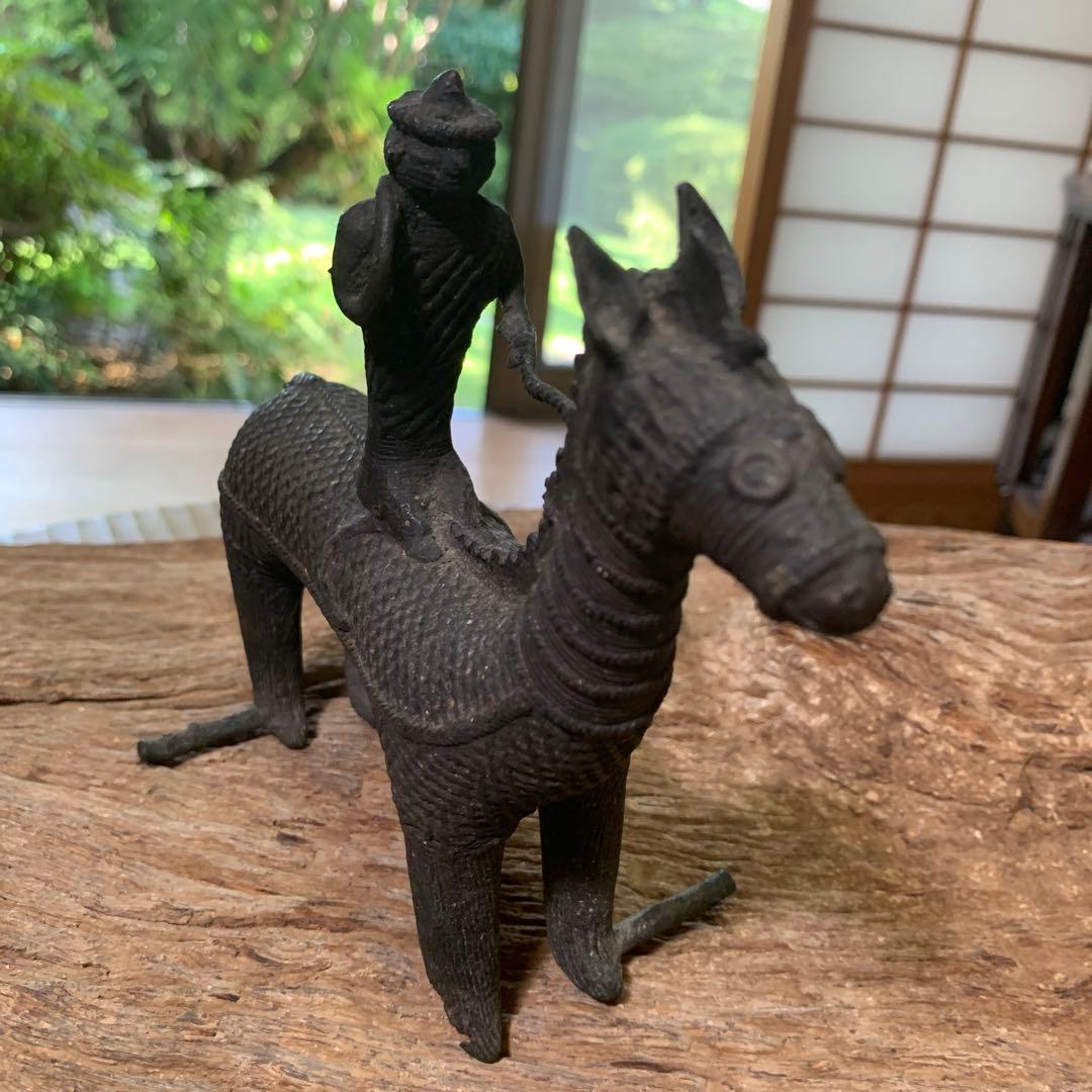 インド　コンド族　真鍮工芸品　馬に乗る騎士