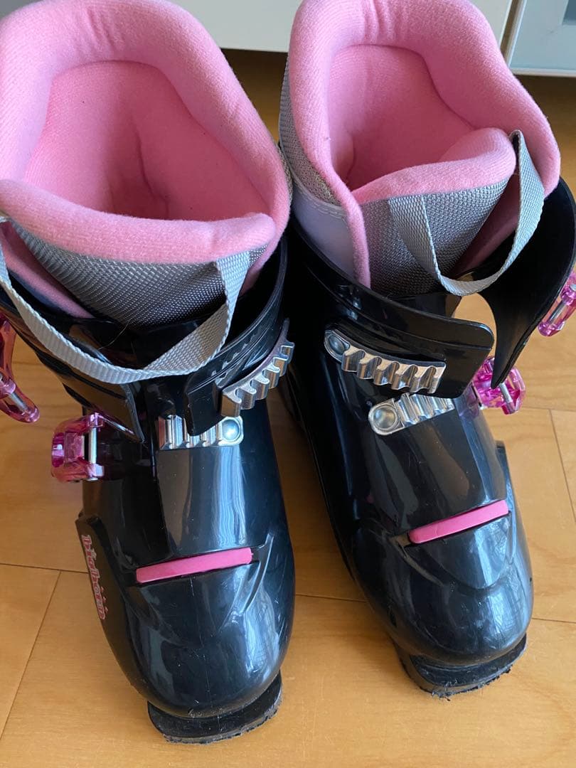 【美品】スキー板　ストック　ブーツ　3点セット