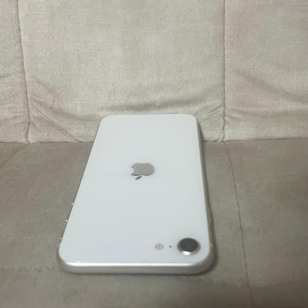<バッテリー100> Apple iPhone SE3 64GB スターライト