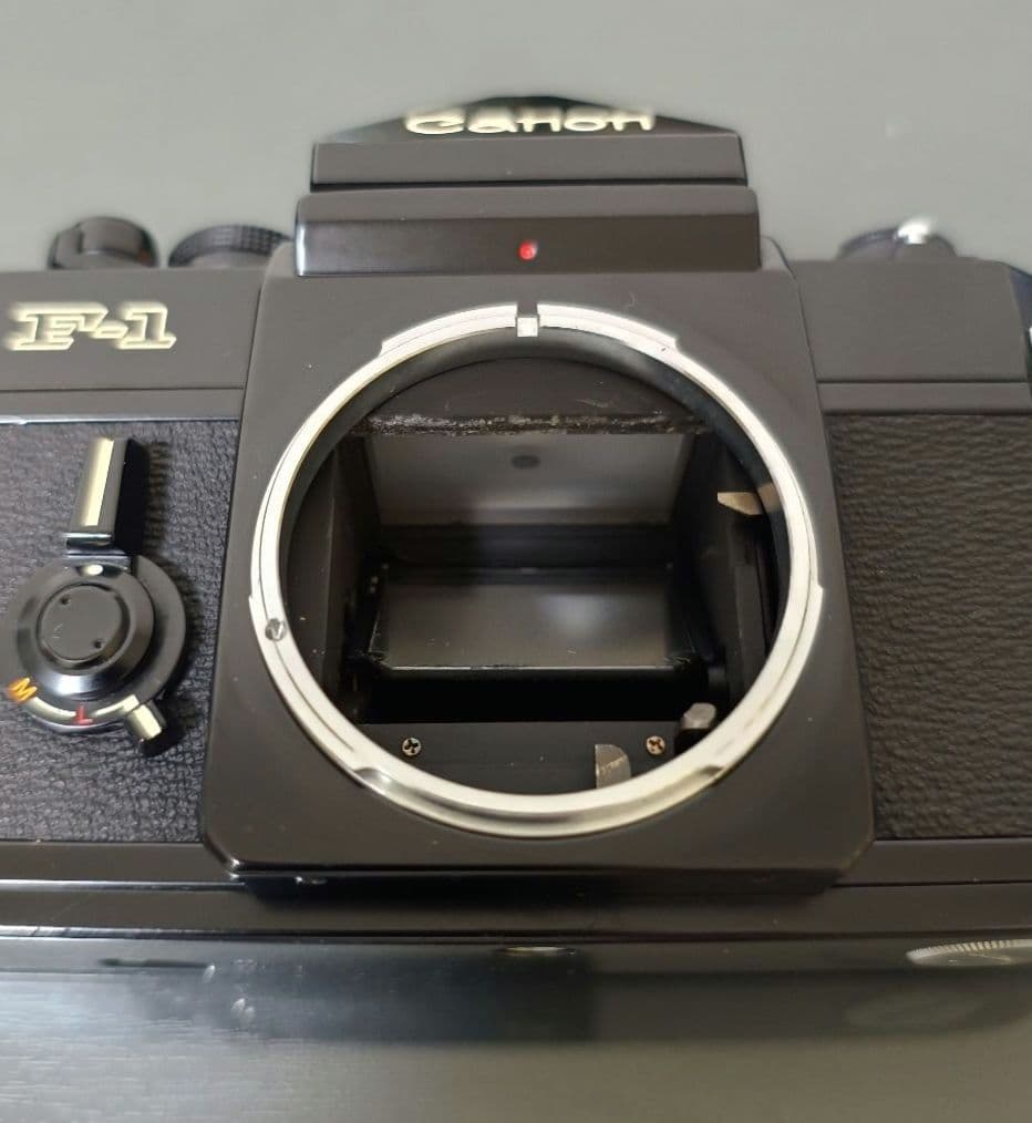 Canon F-1 一眼レフカメラ 美品ピアノブラック　前期型後期No.
