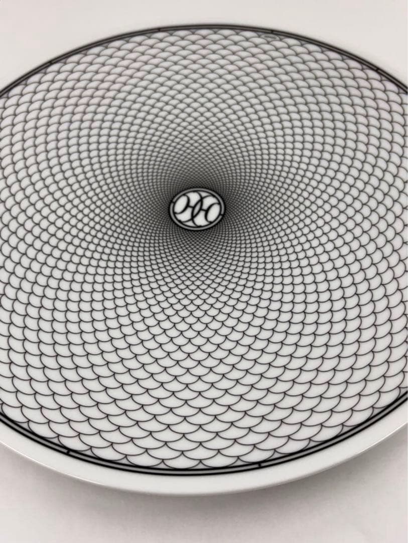 【新品】HERMES Hデコ27cm 2025リボン購入カード　箱 説明書付き