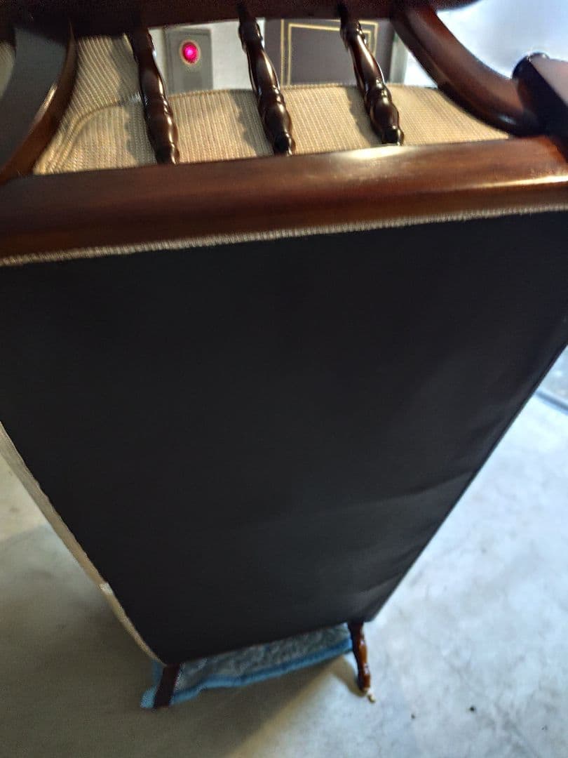 【カリモク】コロニアル2Pソファ＋オットマン