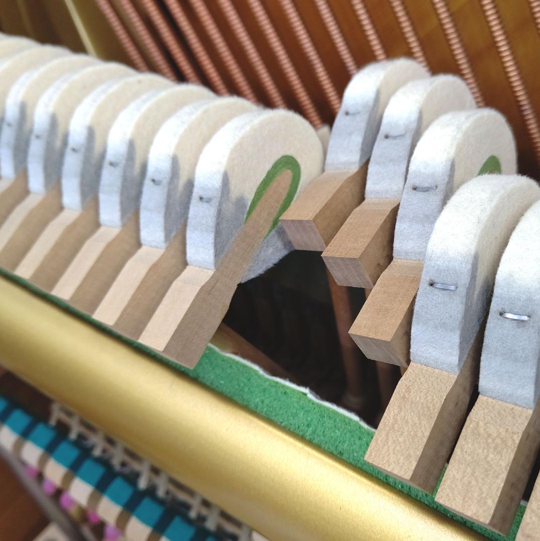 ヤマハサイレントピアノ W109B【消音機能後付け・希少品番・内部整備/調律済】