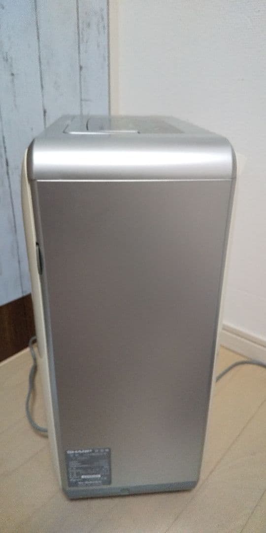 16畳対応➰安心の日本製♥️シャープ冷房機能付き衣類乾燥除湿機✨