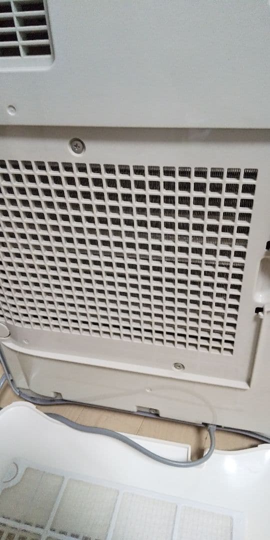 16畳対応➰安心の日本製♥️シャープ冷房機能付き衣類乾燥除湿機✨