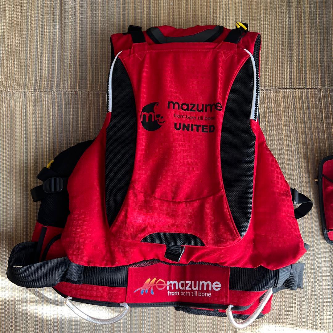 mazume Red-Moon ライフジャケット