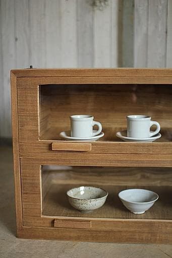 前面ガラスの木製引き出し2段　食器棚　シャツケース　収納棚　古家具