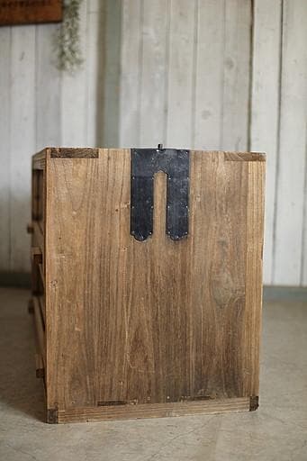 前面ガラスの木製引き出し2段　食器棚　シャツケース　収納棚　古家具