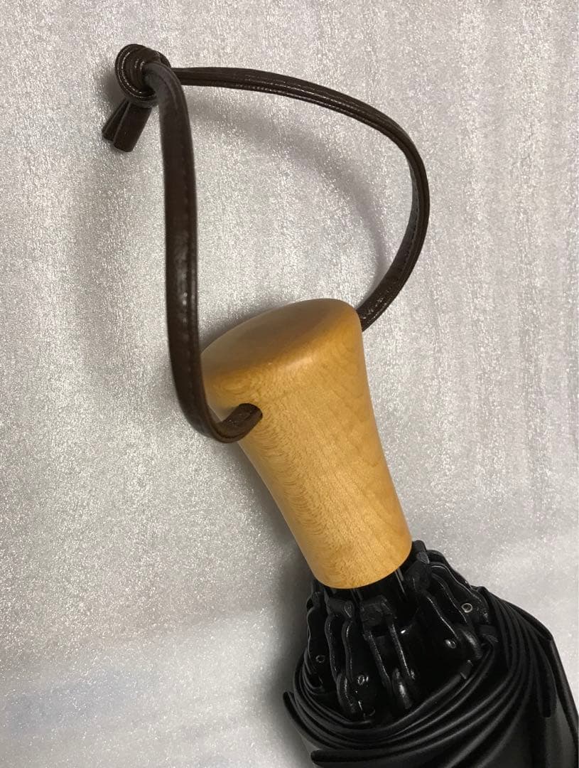 サンバリア100　2段折　キューブ　グレー　木ストレート手元