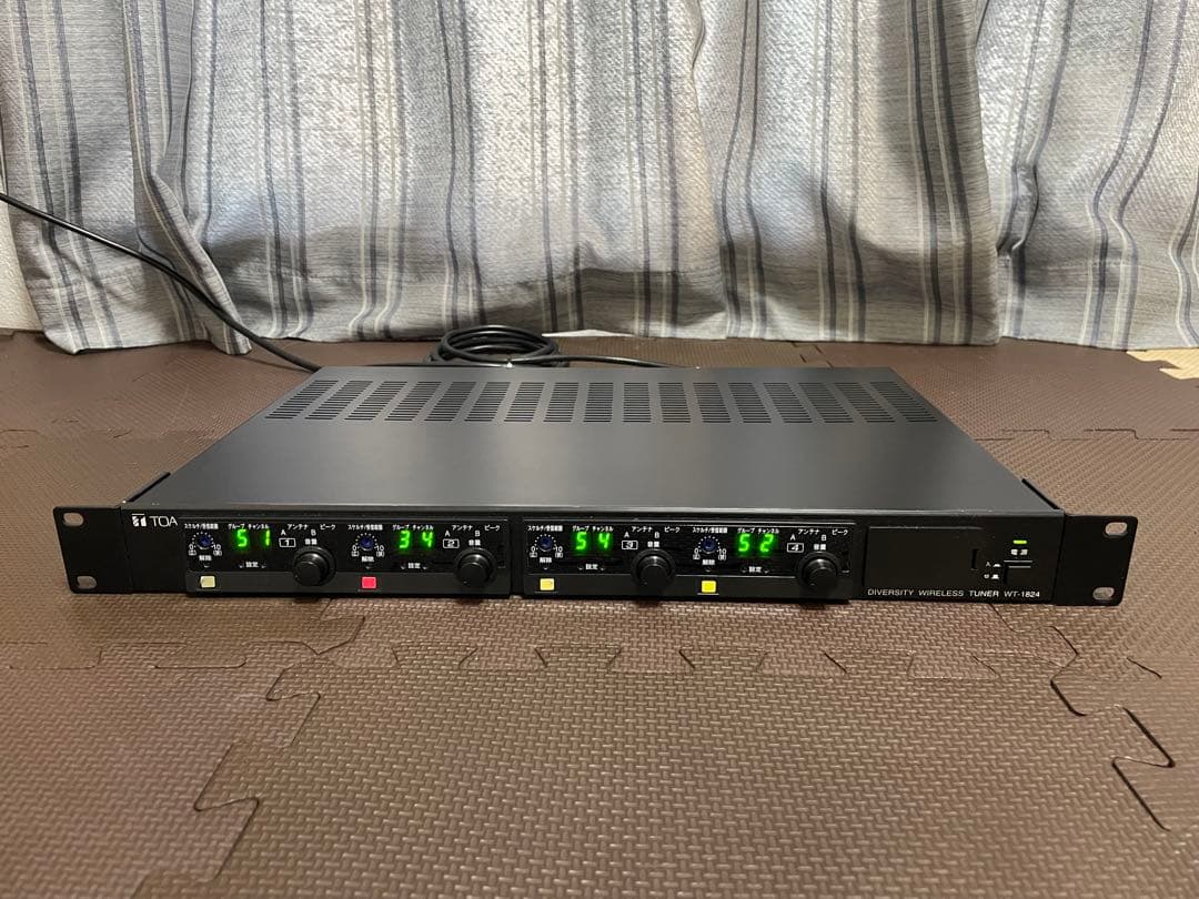 美品 動作確認済 TOA ワイヤレスチューナー WT-1824 4波実装 受信機