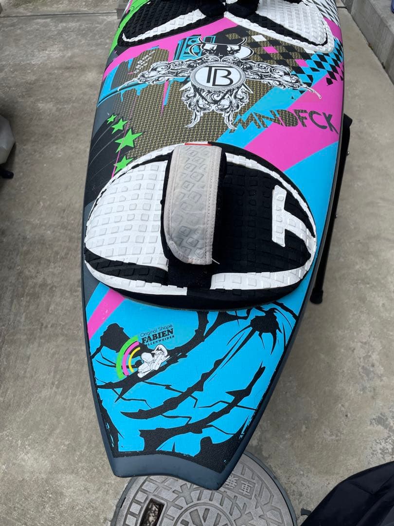 ウィンドサーフィン　ウェイブボード