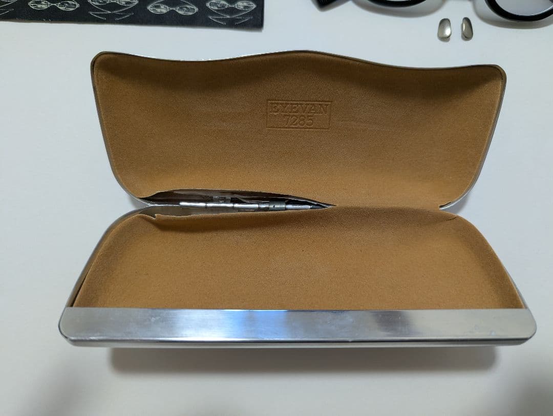 y*n様 EYEVAN 7285 メガネ 329　ブラック