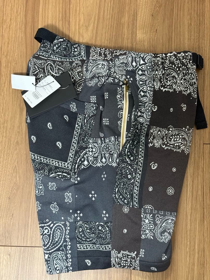 TATRAS バンダナ柄 ショートパンツ