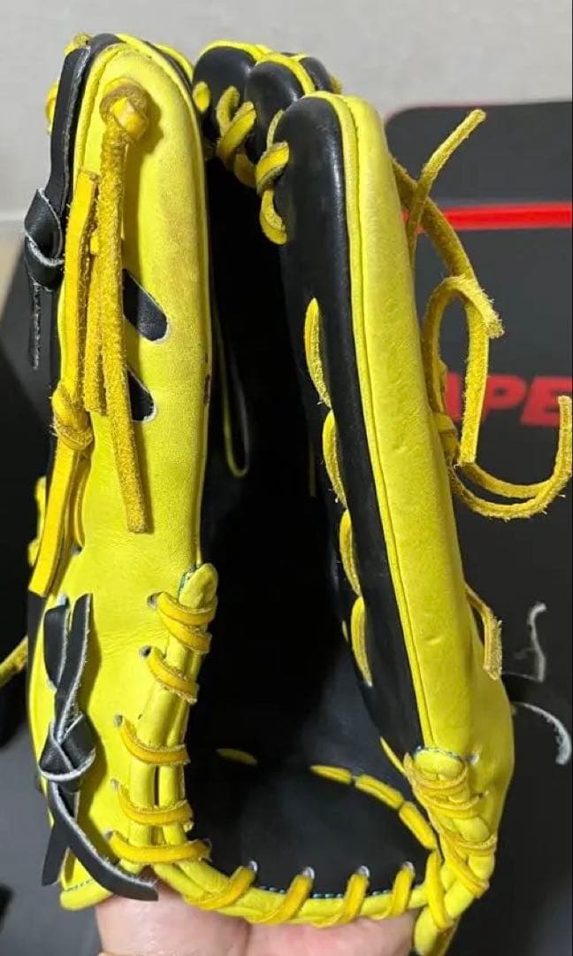軟式野球　外野手用グローブ　オーダーグローブ