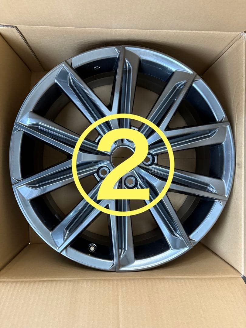 クロップ！さま専用 【②　納車前外し】LEXUS　LBX　純正　アルミホイール