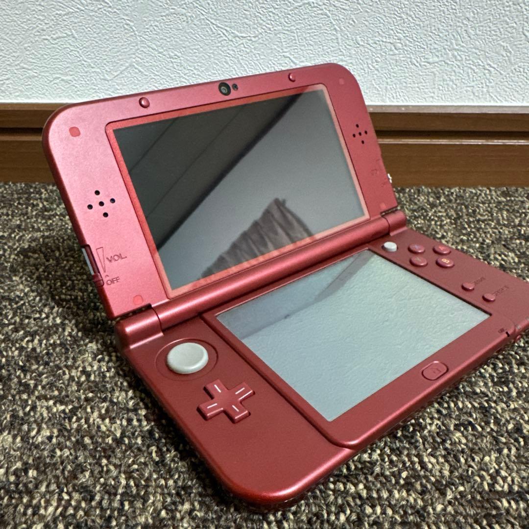 Newニンテンドー3DS LL メタリックレッド