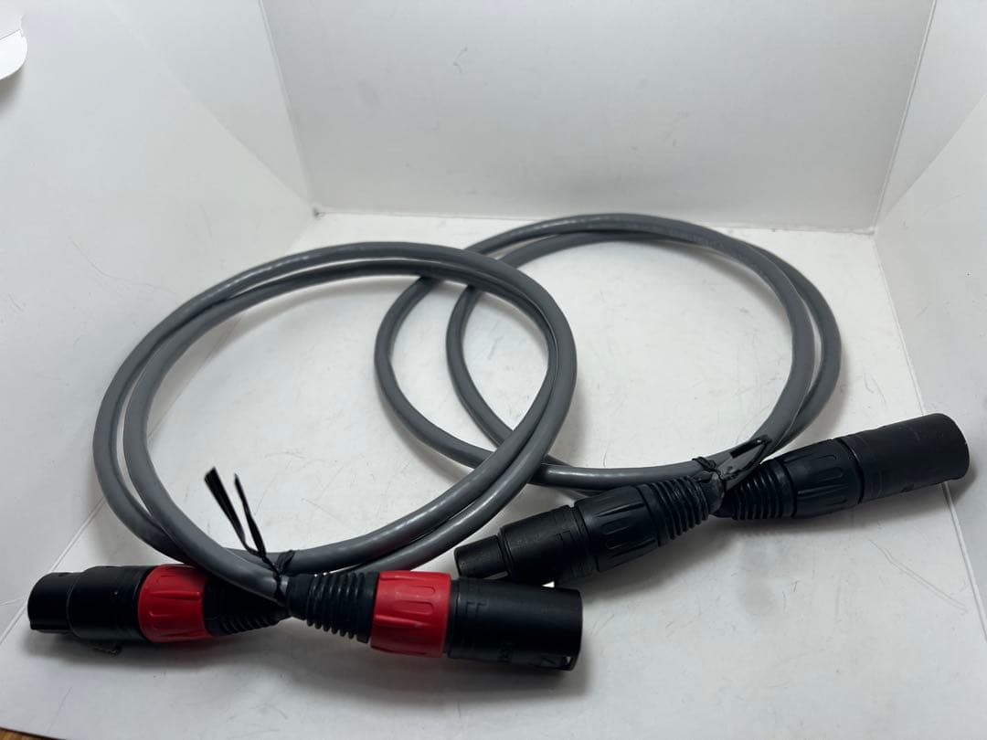 MADRIGAL マドリガル　バランスケーブル XLRケーブル　1m ペア　①