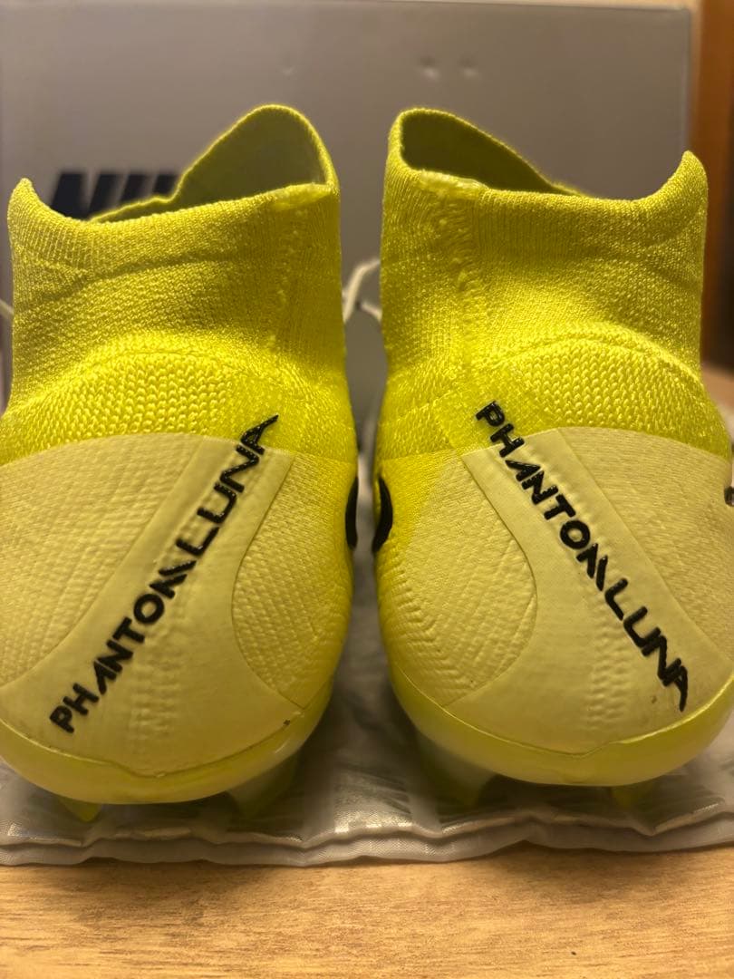ナイキ ファントムルナエリート FG 26センチ