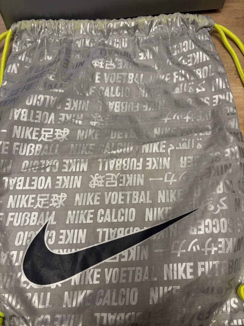 ナイキ ファントムルナエリート FG 26センチ